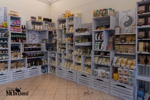 BIO prodejna Praha realizace od JPL SKYWANDER